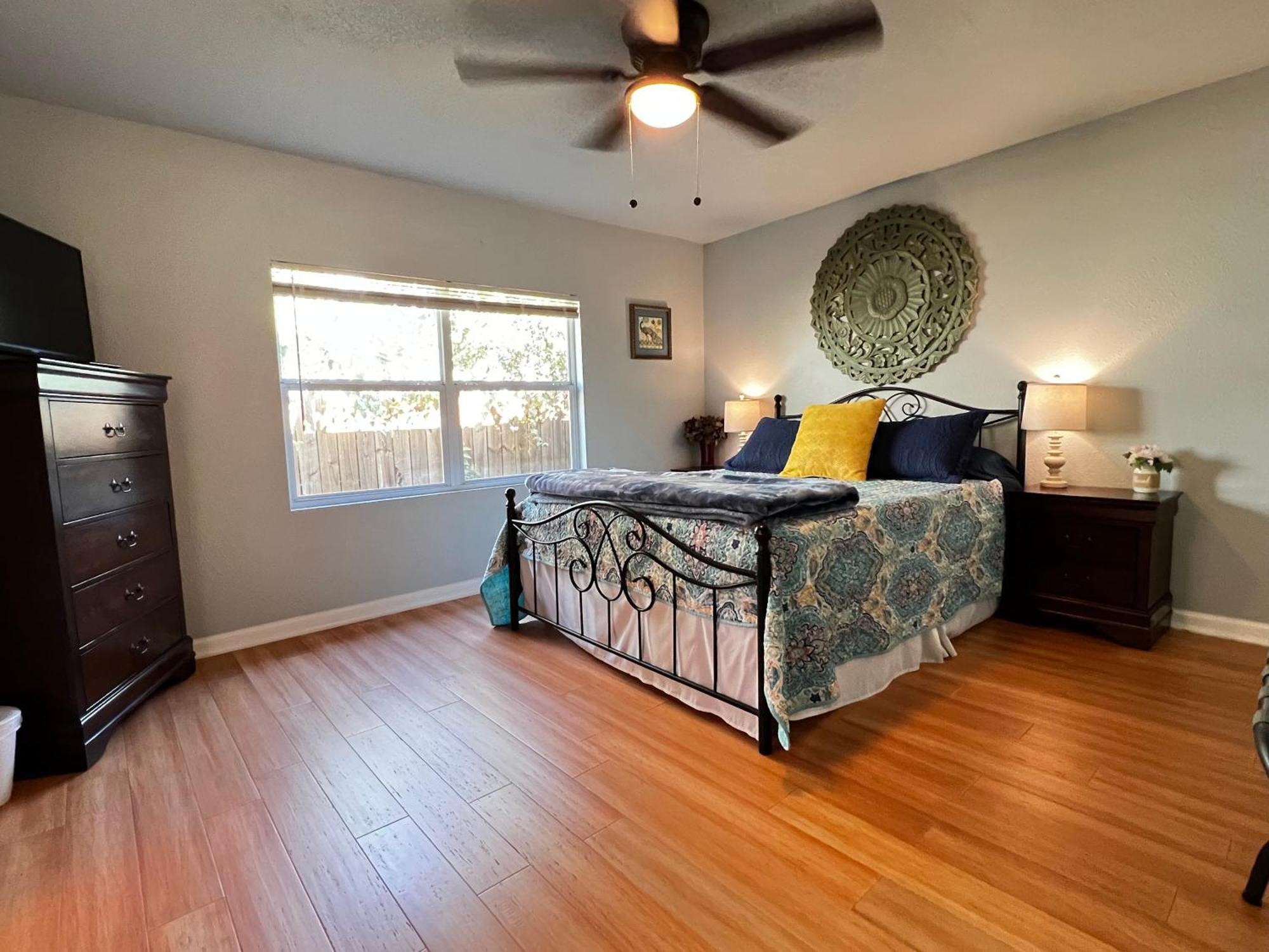 Boho Bliss- Cozy Private 2 Miles From Alamodome! Séjour chez l'habitant *