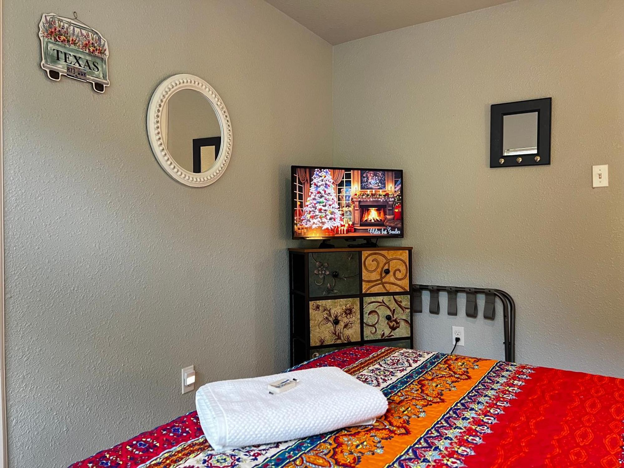 Séjour chez l'habitant Boho Bliss- Cozy Private 2 Miles From Alamodome! *