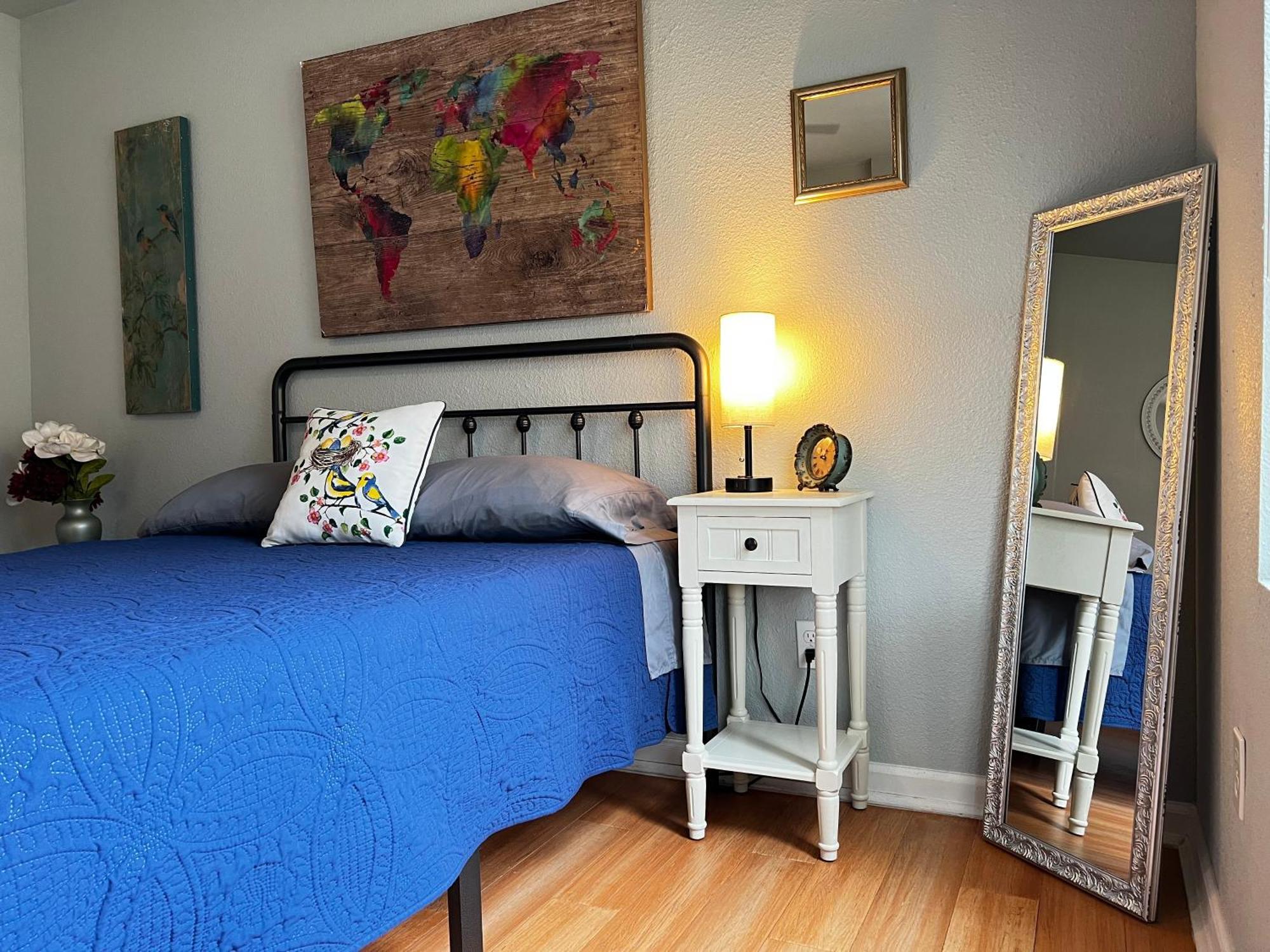 Séjour chez l'habitant Boho Bliss- Cozy Private 2 Miles From Alamodome! *